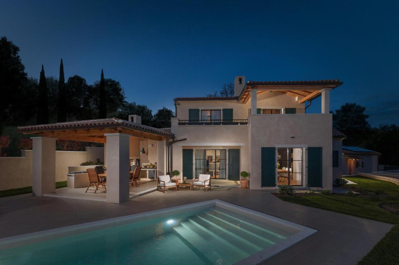 Villa Bora With Sauna And Heated Pool Vele Mune Exterior photo